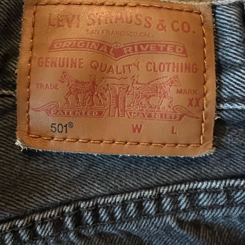 🖤Levi’s Black 501 100% Cotton Premium Water<Less Button Fly Jeans W27 L28 - Picture 3 of 10
